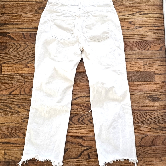 WE THE FREE ripped distressed button up white jeans size 26 - Picture 4 of 9